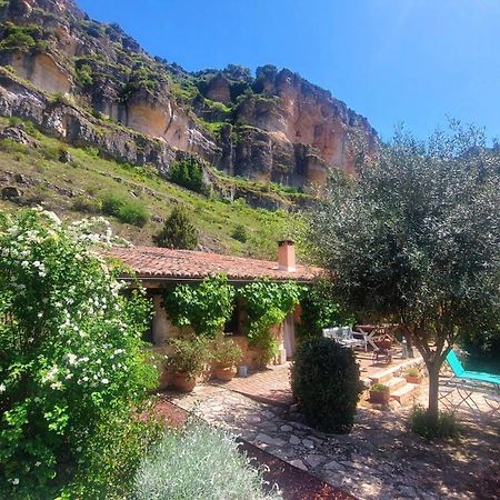 Casa Corazon De Piedra En El Rio Dulce ξενώνας Aragosa Εξωτερικό φωτογραφία