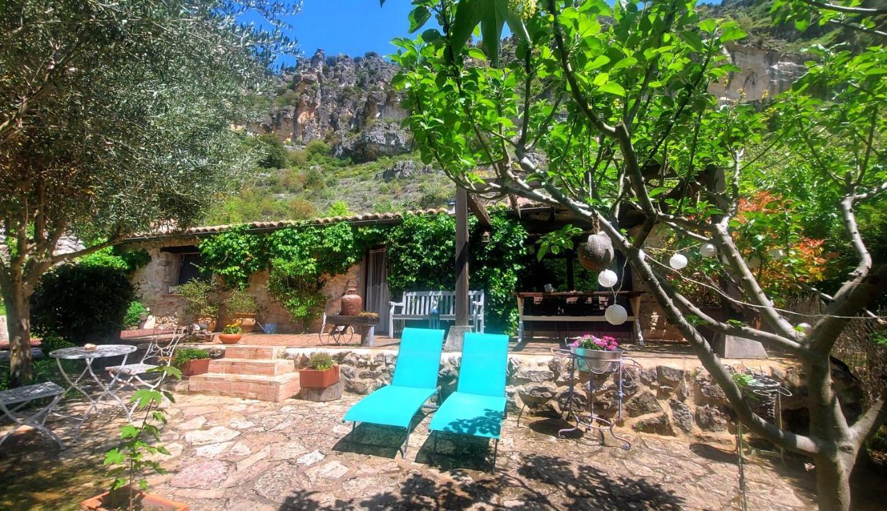 Casa Corazon De Piedra En El Rio Dulce ξενώνας Aragosa Εξωτερικό φωτογραφία