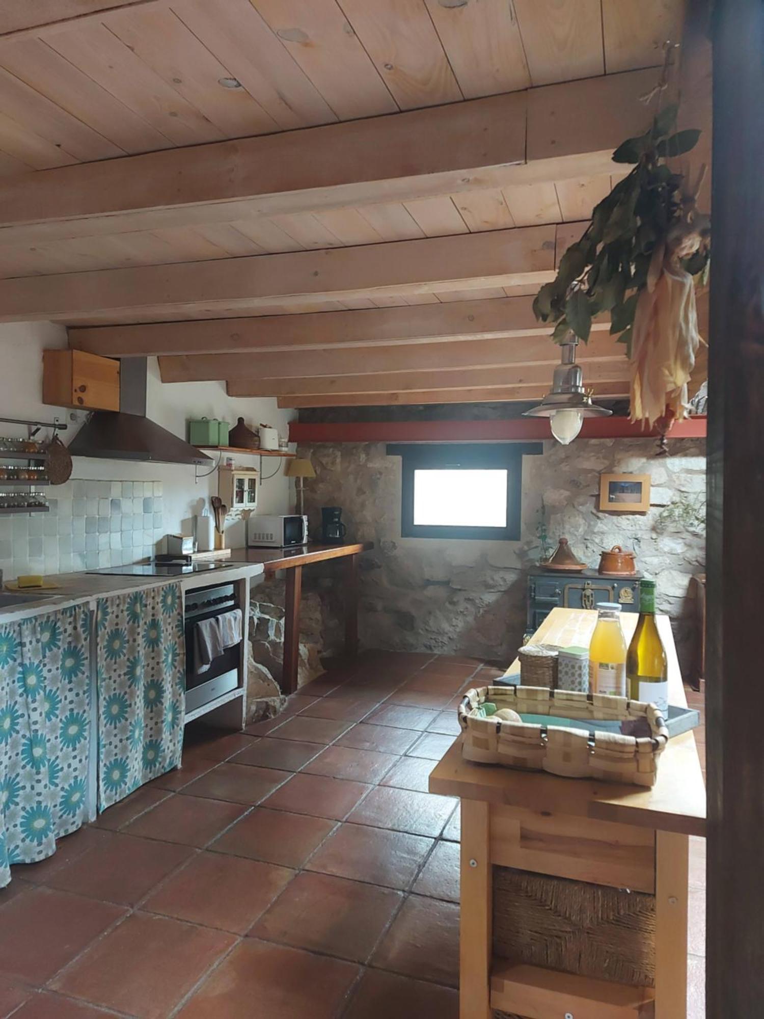 Casa Corazon De Piedra En El Rio Dulce ξενώνας Aragosa Εξωτερικό φωτογραφία