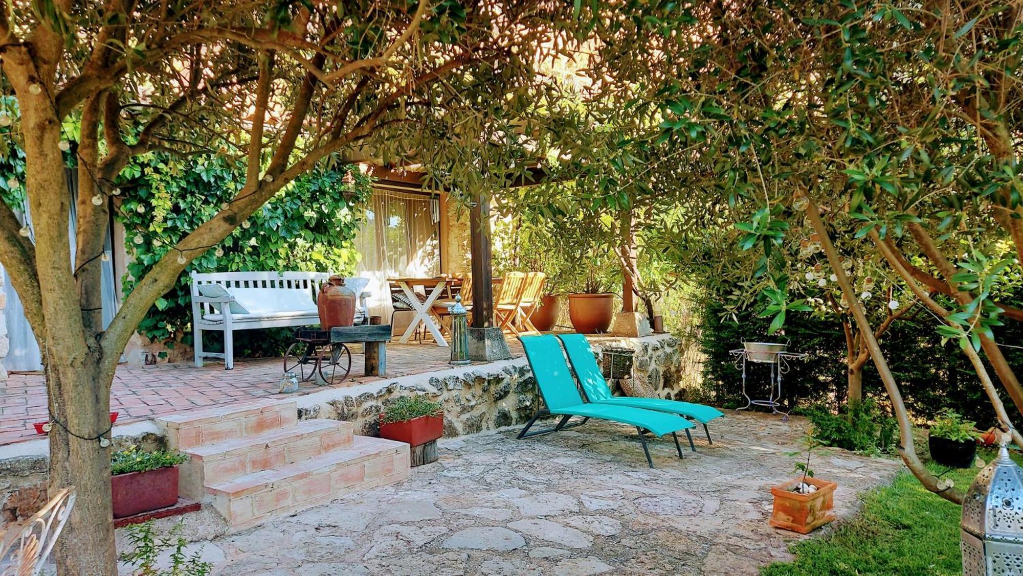 Casa Corazon De Piedra En El Rio Dulce ξενώνας Aragosa Εξωτερικό φωτογραφία